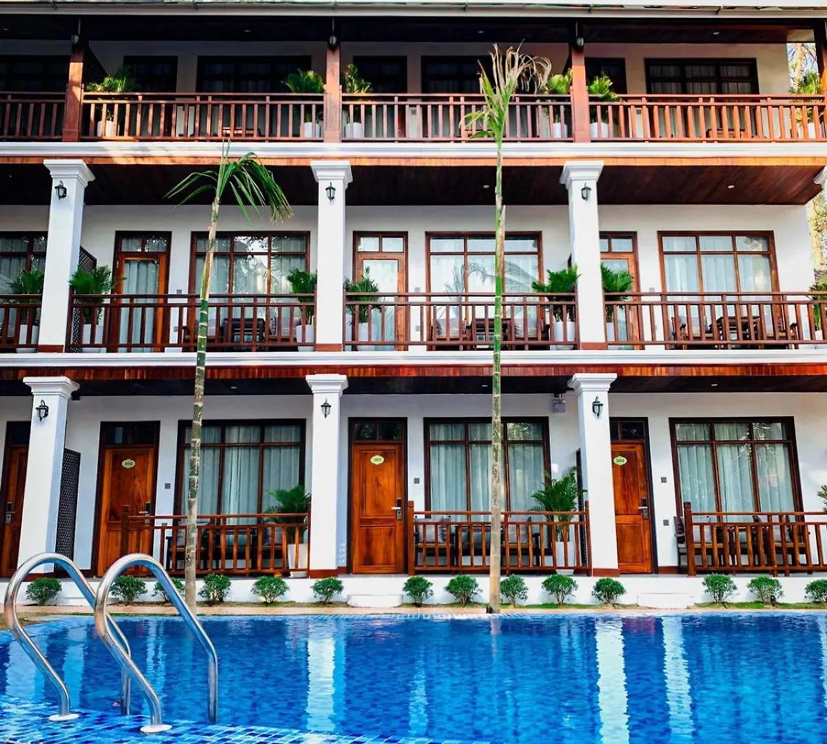 Dream1985 Hotel Луангпхабанг 4*,  Лаос